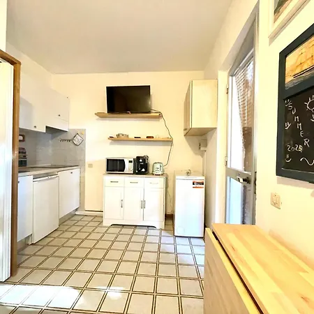 Semesterbostad Alba Majore